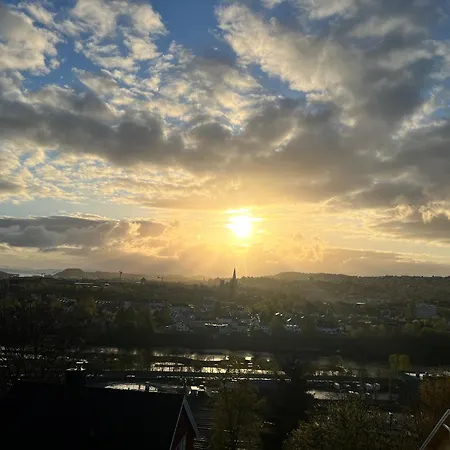 Lägenhet Cozy On The Hill